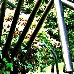 ApeShit dj Vs Sigue Sigue Sputnik - Massive Retaliation (Japanese Bamboo Mix)