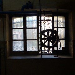 presence | live excerpts (LOOS, Den Haag, 27.10.2011)