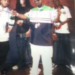 New mix off da Str8 like dat vol2 mixtape yall check it...