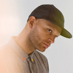 i-DJ: Tomas Barfod