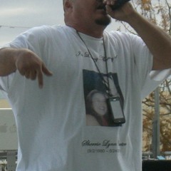 04 SHAKE THAT ASS-MR PUZZLE