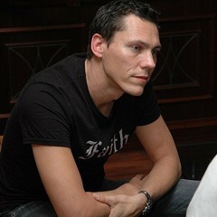 Tiesto No 1 dj  ALL GENRE
