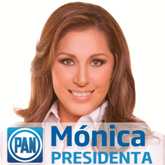 Mónica presenta sus propuestas a empresarios de Toluca.