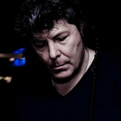 DJ CLAUDIO COCCOLUTO-DO YOU REMEMBER ME ? JAMBO ON THE BEACH.VEN.15.GIUGNO.2012