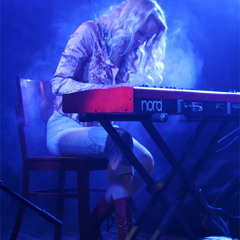 Harvester (feat Iro Haarla)