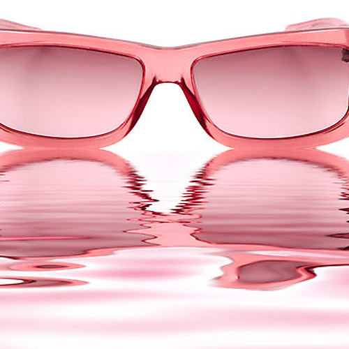 Розовыми очками во внутрь. Розовые очки. Разбитые розовые очки. Розовая оправа. Блондинка в розовых очках.