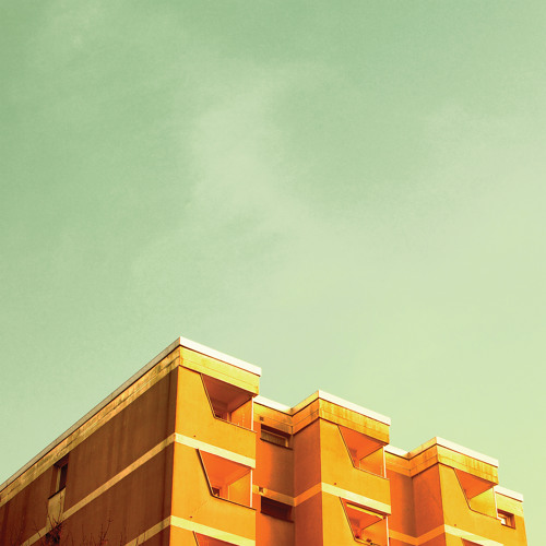 Seams - Hung Markets