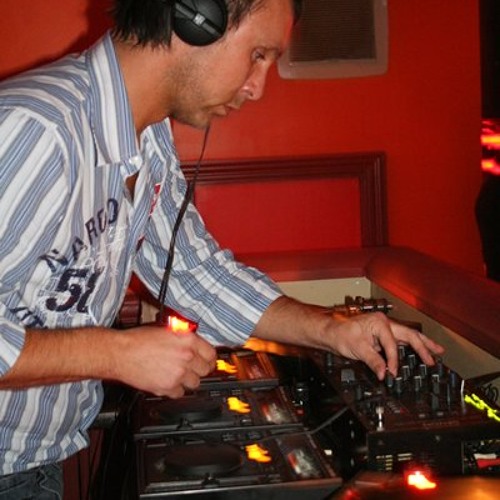 Operator & MC Manic B (Garage London)