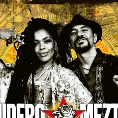 SONIDERO MEZTIZO - Me Gustan los Estudiantes  en vivo en el Zócalo DF 2012