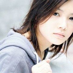 Nyanyi lagunya Yui - Rolling Star