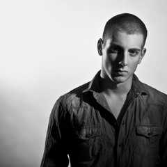 Avicii - Fade Into Darkness (Dave Martin Remix)