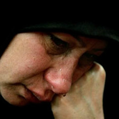 فرقة كلنا سوا - أم الشهيد