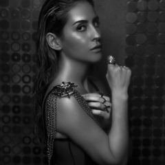 Aynur Aydın - İşporta