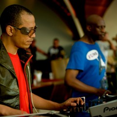Subwave - Something New (KOS.MOS Music Dubplate) - Support by Ltj Bukem & Mc conrad Live @ Distillery Leipzig 2006