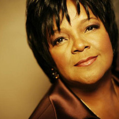 Shirley Caesar - Miracles Still Happen