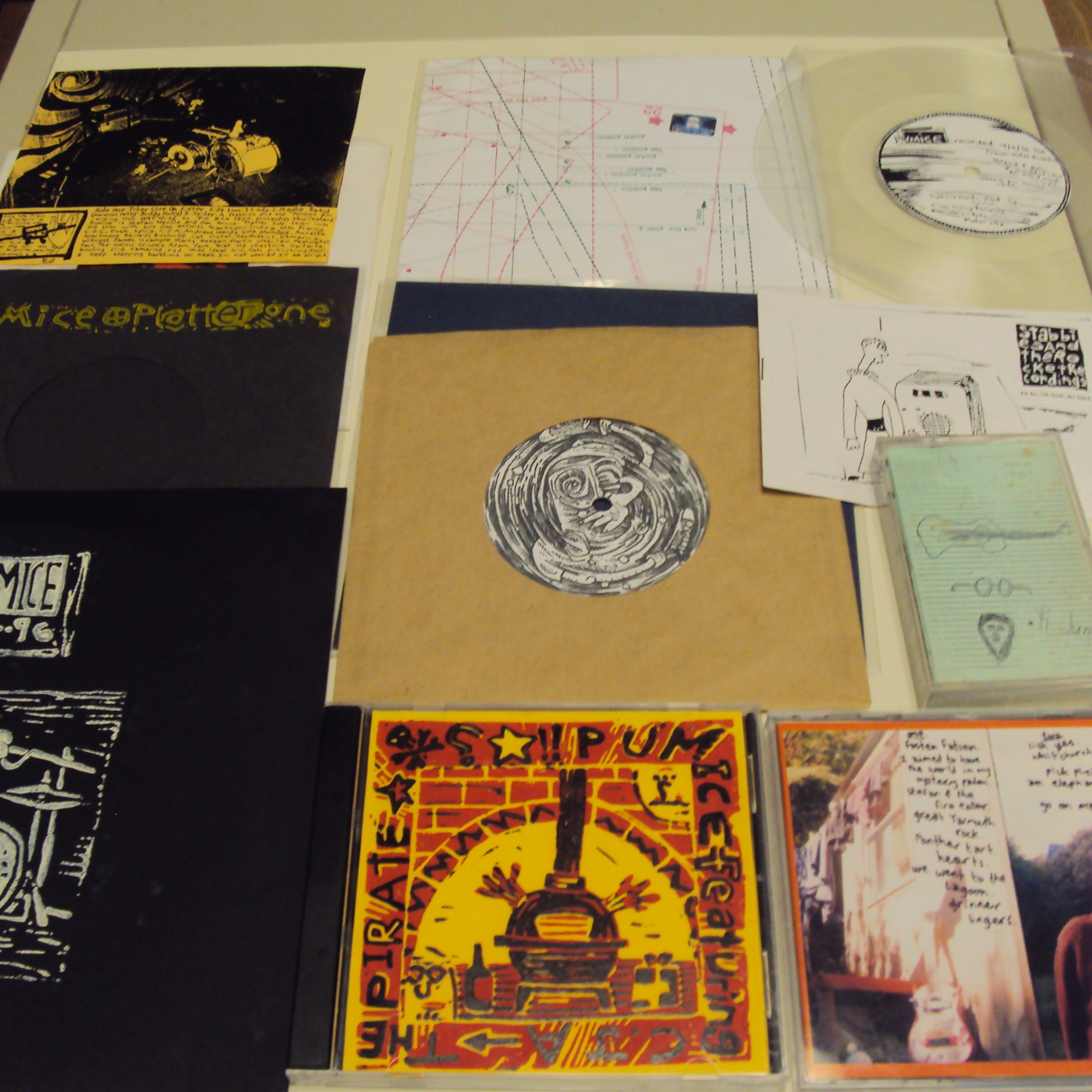 FFFoxy Podcast #2 with Chris Berry of Soft Abuse Records episode artwork