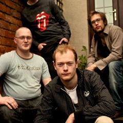 I Bet You Look Good On The Dance Floor/Arctic Monkeys/Cover/From The Neighbourhood