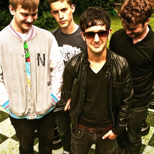 Crystal Seagulls - Play Dead