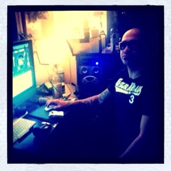 DJ PANDA G. tearing it up with exactly what you need!! bringing u sex on the decks LIVE IN THE MIX at Sans Souci