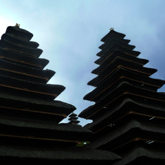 Chapter 14. The lifting of the Seven-and-a-Half and the pleasing of Lord Saturn