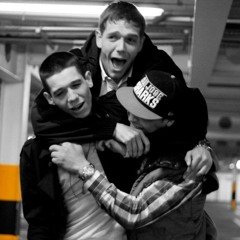 Cream Ov Da Crop + Nick Boult - Payphone (Maroon 5 acoustic cover)