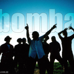 BOMBA -'SOMETHIN SOMETHIN'  Live At st Andrews 2001