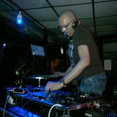 Roby J. live @ ChandraBar - friday 20-07-2012