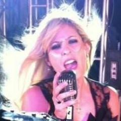 QUEM SOU EU - ANA QUEZIA