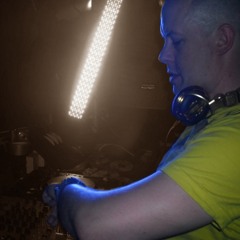 DJ Delite - 1994 Jungle and Drum sound-  July 12