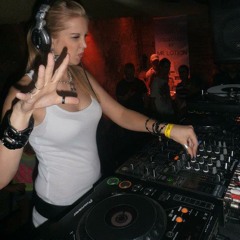 B.UNQ! @ Bentley Session, Watt Club, Pilsen, CZ,  16.06.2012
