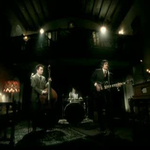 Blink 182 - I Miss You (Acoustic)