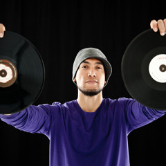 Big T - D'n'B Set Recorded at LeZoo (Geneva) - 14/04/2012