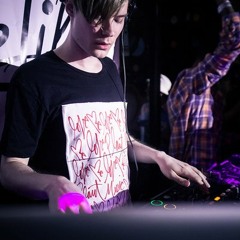 MANIK Live at Lovelife [Musicis4Lovers.com]