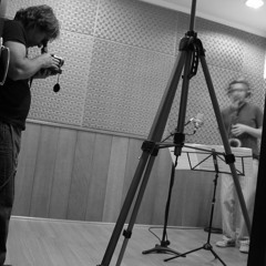 "Um Galo Caipira No Oriente" - Alexander Souza