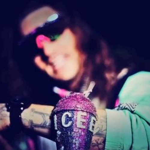 In ur girl car remix instrumental