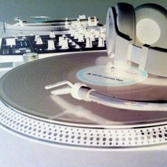 Jenni - Monday Solo Sessions