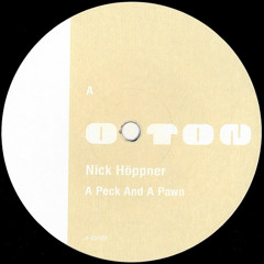 Nick Höppner | A Peck And A Pawn