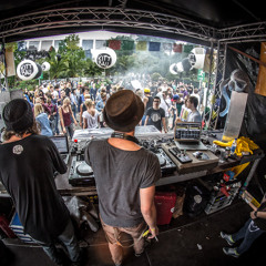 P.A.C.O. LIVE @ JUICY BEATS FESTIVAL 2012 // KITTBALL FLOOR