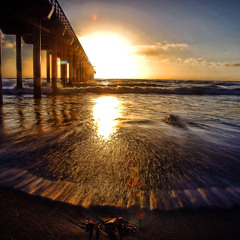 Maybe the Queen of Hearts (Exclusive Acoustic Version)