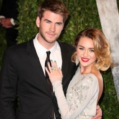 LIAM HEMSWORTH HANGS UP ON TIM n WILLY 8-5-12