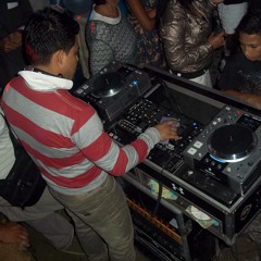 una mujer secreta dj darwin the tsunami latino