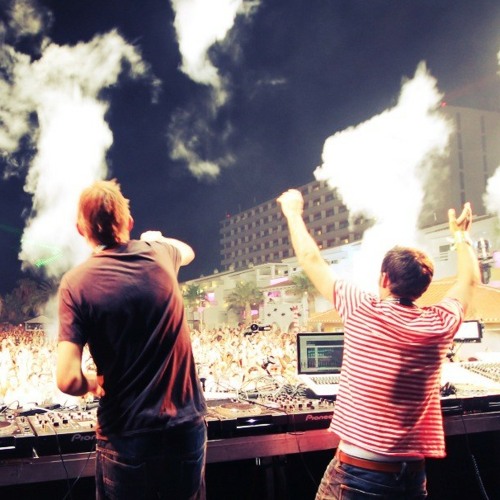 Groove Armada - Live from Ibiza on BBC Radio 1 - 03/08/12