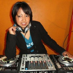 EN VIVOdj jenny la hueka disco  1