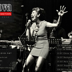 New girl - Live at Backyard Kuala Lumpur (Ticket to Faketown tour 2012)