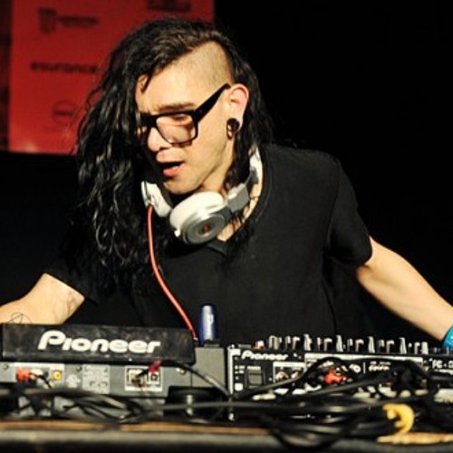 Skrillex live tomorrowland 2012 full set