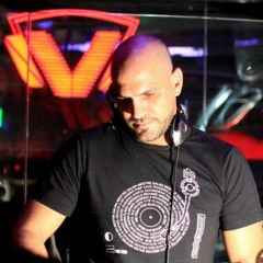 Mario Deluca in Club VIBE After Kanio - (Live) - 10.Ago.2012