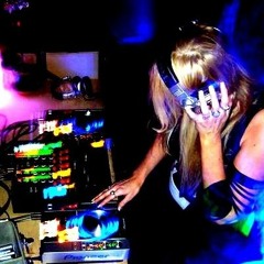 *CHRISTINE*- HIGHWAY 604 KZSC 88.1fm-mixed live