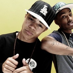 looking at chu feat. Dj Maskeraid