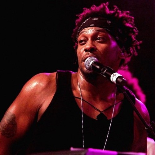 n’dambi tunin up & cousignin d’angelo Stream D'Angelo & Questlove Superjam - Bonnaroo 2012 by