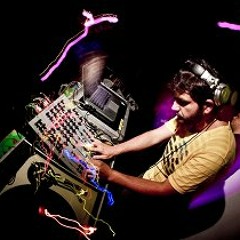 Morris & Dsum - En vivo @ GMID [01.11.2010]